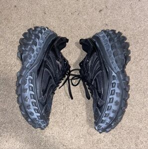 Balenciaga Defender Black Size 45 Bouncer